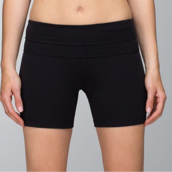 Lululemon Groove Short biker shorts - Picture 4 of 5